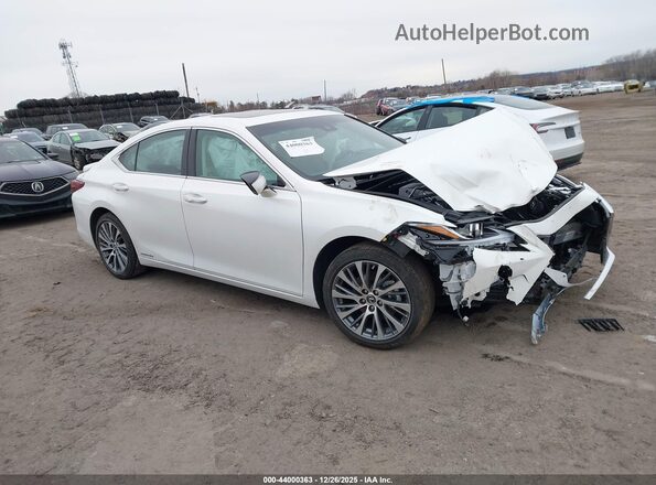 58AD21B12LU012191 2020 LEXUS ES 300H Белый Передняя правая четверть