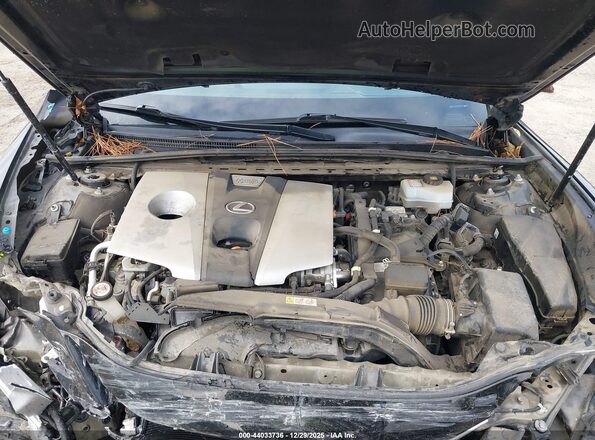 58AD21B15LU004540 2020 LEXUS ES 300H Black Widok z tyłu