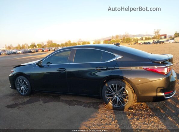 58ADA1C13PU034840 2023 LEXUS ES 300H Черный Панорамный вид салона 360°