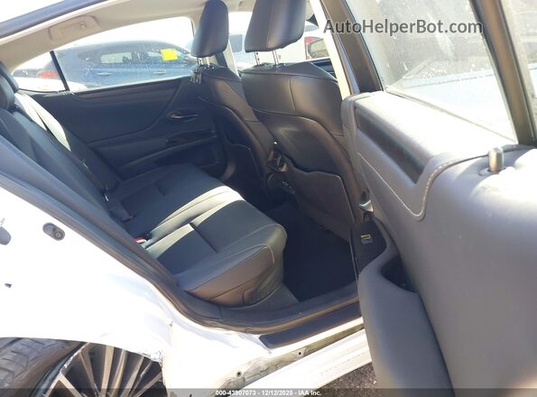 58ADA1C14PU034202 2023 LEXUS ES 300H Белый Вид наклейки с VIN-кодом