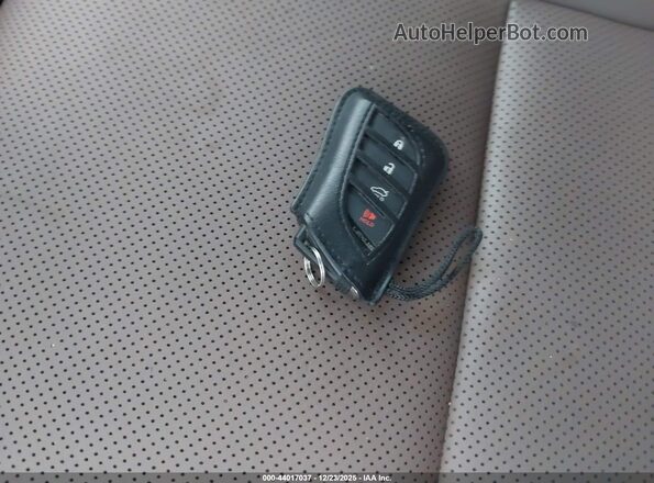 58ADZ1B18RU170765 2024 LEXUS ES 350 Черный Вид панели приборов