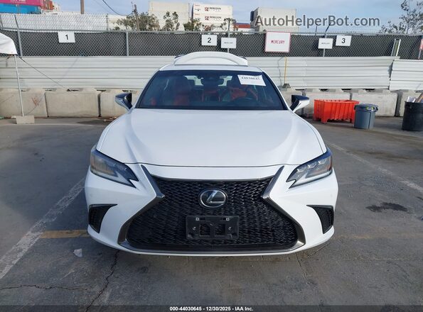 58AGZ1B1XMU108600 2021 LEXUS ES 350 Белый Вид задней части салона