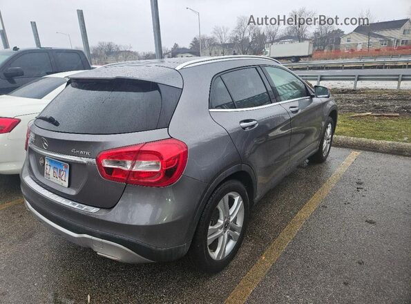 WDCTG4GB6JJ419015 2018 MERCEDES-BENZ GLA Серый Вид спереди