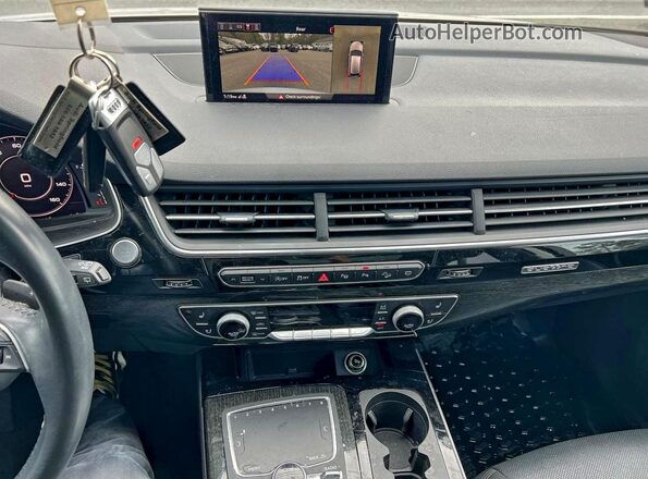 WA1VAAF71KD001323 2019 AUDI Q7 Белый Вид задней части салона
