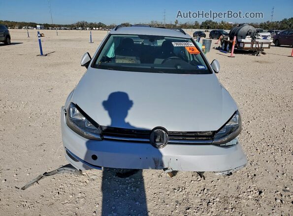 3VWD17AU5JM768013 2018 VOLKSWAGEN GOLF Серебряный Вид сзади