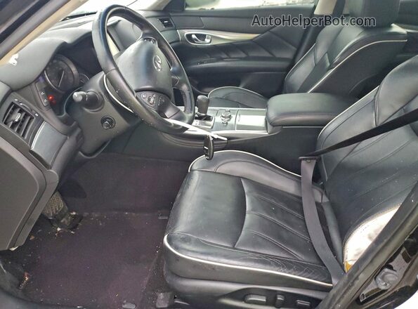 JN1BY1AP5GM221330 2016 INFINITI Q70 Черный Вид панели приборов