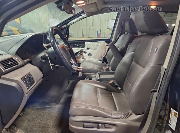 5FNRL5H90HB006280 2017 HONDA ODYSSEY Черный Вид салона спереди