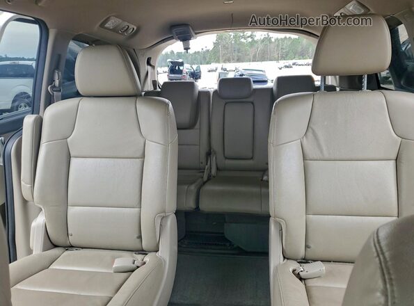 5FNRL5H90HB018008 2017 HONDA ODYSSEY White Widok tylnych siedzeń