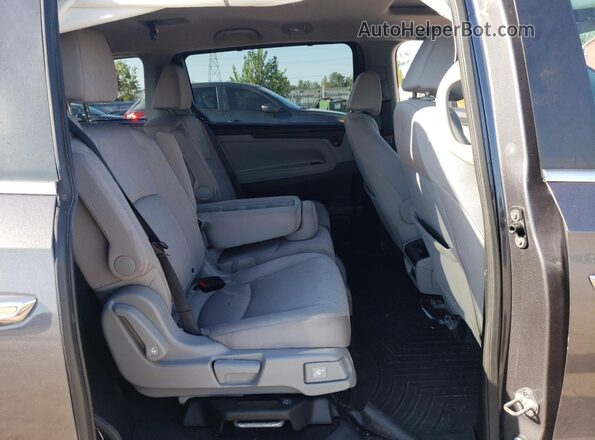 5FNRL6H4XJB502204 2018 HONDA ODYSSEY Gray Vista interior trasera