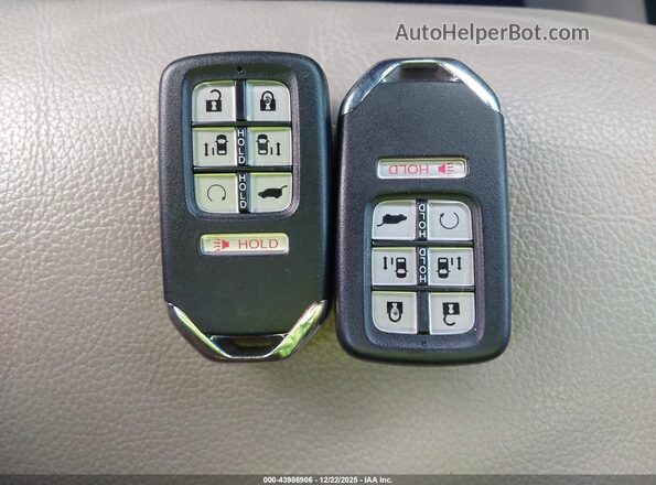5FNRL6H72NB015269 2022 HONDA ODYSSEY Белый Вид панели приборов