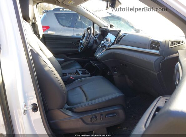 5FNRL6H72NB021539 2022 HONDA ODYSSEY White Widok wnętrza z przodu
