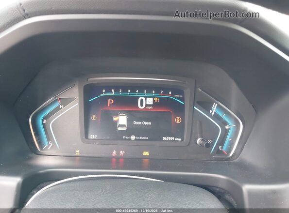 5FNRL6H76NB049408 2022 HONDA ODYSSEY Silver Vista de los asientos traseros