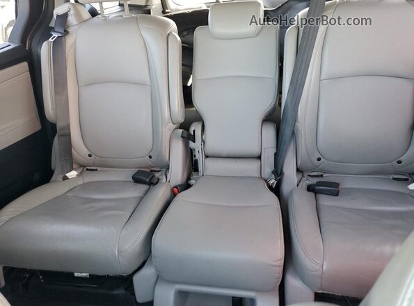 5FNRL6H7XJB092577 2018 HONDA ODYSSEY Угольный Вид задних сидений