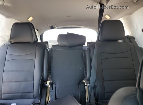 5FNRL6H83PB047143 2023 HONDA ODYSSEY White Вид задніх сидінь
