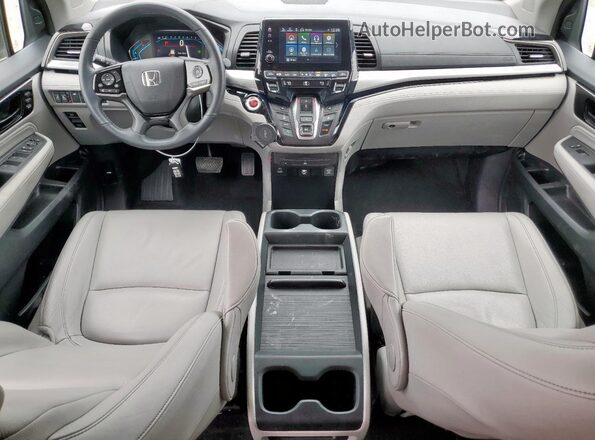 5FNRL6H87PB072238 2023 HONDA ODYSSEY Silver Dashboard view
