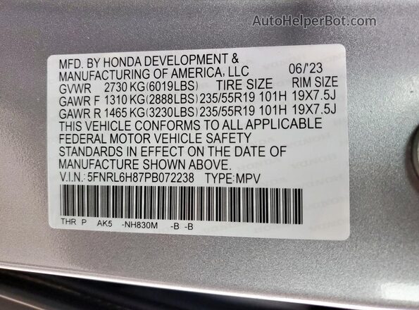 5FNRL6H87PB072238 2023 HONDA ODYSSEY Silver 360 interior view