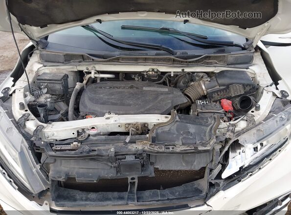 5FNRL6H93JB050043 2018 HONDA ODYSSEY Белый Вид сзади