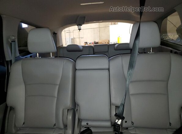 5FNYF5H54JB012007 2018 HONDA PILOT Синий Вид задних сидений