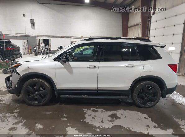 5FNYF8H01MB004702 2021 HONDA PASSPORT Белый Панорамный вид салона 360°
