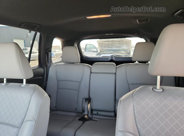 5FNYF8H52MB026834 2021 HONDA PASSPORT Синий Вид задних сидений