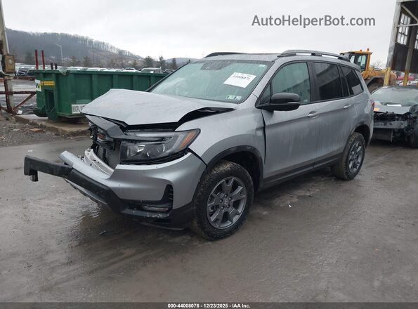 5FNYF8H63RB009055 2024 HONDA PASSPORT Серый Передняя левая четверть