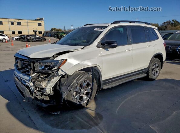 5FNYF8H65NB004689 2022 HONDA PASSPORT Белый Передняя левая четверть