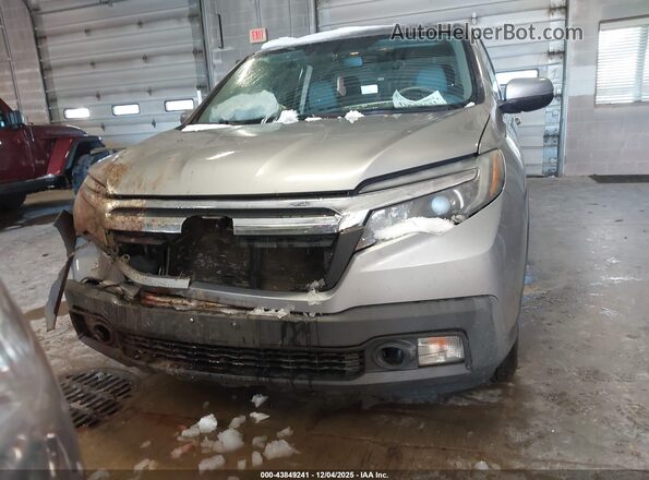 5FPYK3F68JB004785 2018 HONDA RIDGELINE Серебряный Вид щитка приборов