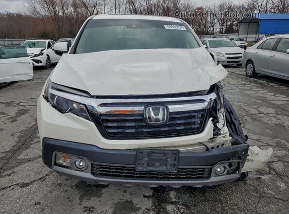5FPYK3F78JB004990 2018 HONDA RIDGELINE White Widok z przodu