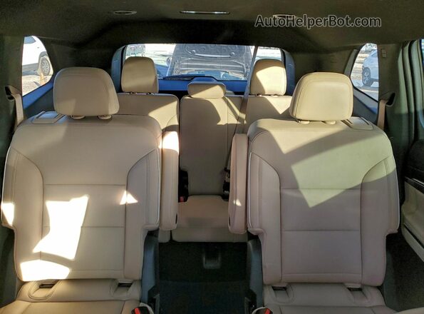 5GAERARS8SJ109424 2025 BUICK ENCLAVE Red Widok wnętrza z tyłu