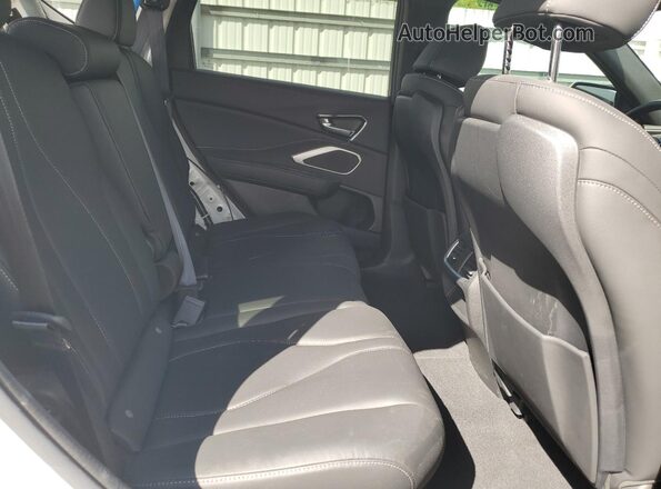 5J8TC2H41SL022485 2025 ACURA RDX White Vista interior trasera