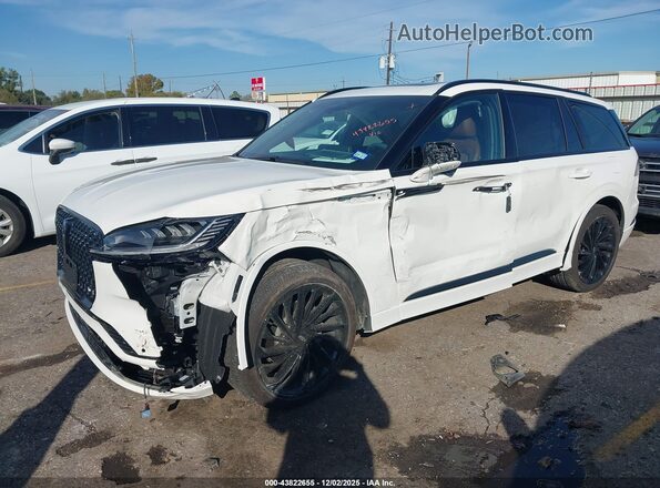 5LM5J7WC0SGL22900 2025 LINCOLN AVIATOR Белый Передняя левая четверть