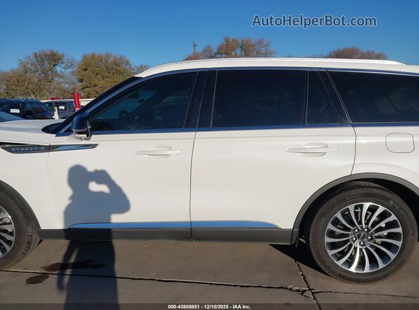 5LM5J7WC2RGL02593 2024 LINCOLN AVIATOR White 