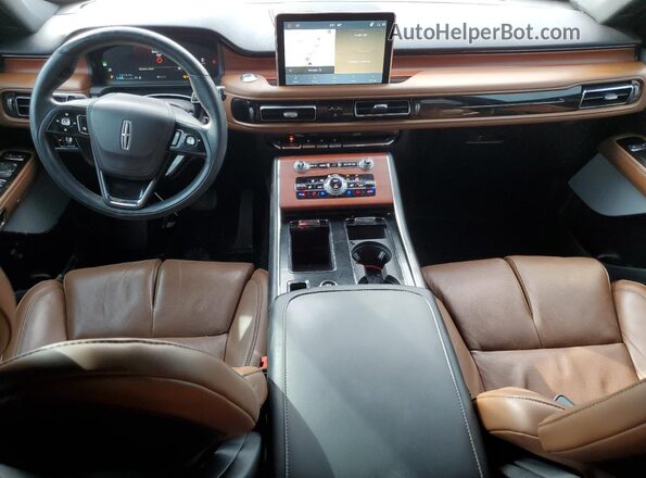 5LM5J7WC3NGL20899 2022 LINCOLN AVIATOR Кремовый Вид панели приборов