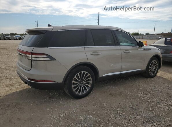 5LM5J7WC3NGL20899 2022 LINCOLN AVIATOR Кремовый Задняя правая четверть