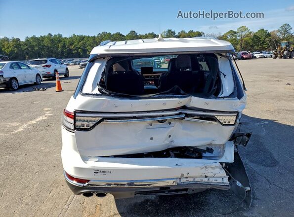 5LM5J7XC1RGL10442 2024 LINCOLN AVIATOR Белый Вид сзади