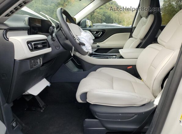 5LM5J7XC1SGL04906 2025 LINCOLN AVIATOR Кремовый Вид салона спереди