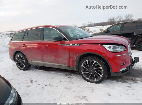 5LM5J7XC9MGL07717 2021 LINCOLN AVIATOR Red Vista interior trasera