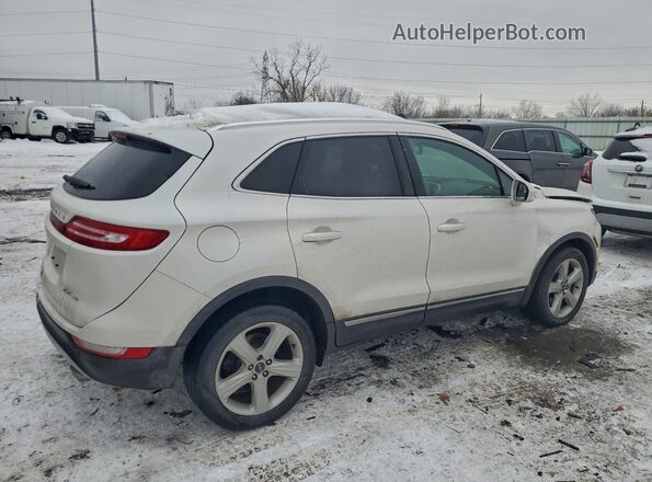 5LMCJ1D98JUL20582 2018 LINCOLN MKC White Rear right