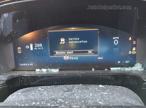 5LMCJ1DA4RUL08449 2024 LINCOLN CORSAIR Gray Vista de los asientos traseros