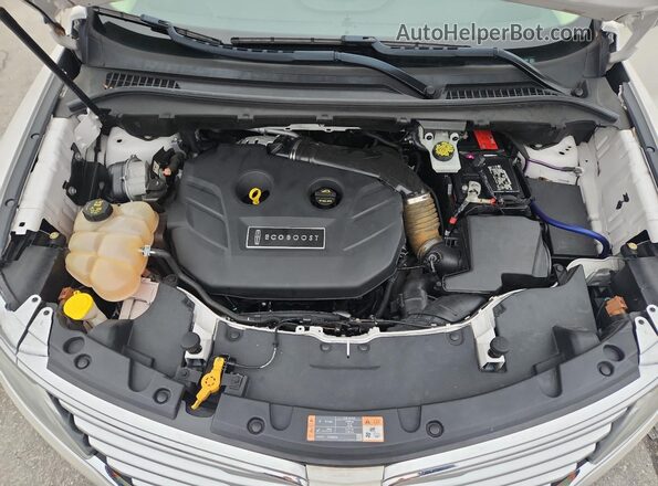 5LMCJ2C99GUJ21363 2016 LINCOLN MKC Белый Вид подкапотного пространства