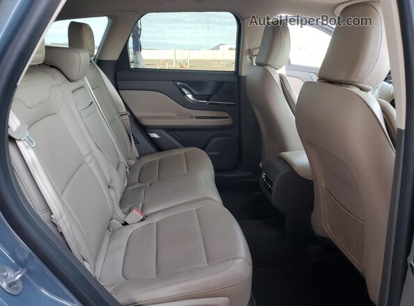 5LMCJ2CA6PUL09722 2023 LINCOLN CORSAIR Blue Widok wnętrza z tyłu