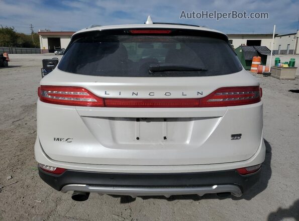 5LMCJ2D95GUJ12691 2016 LINCOLN MKC Белый Вид сзади