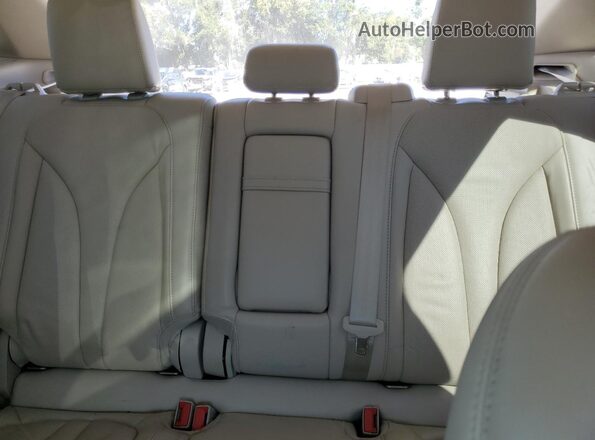 5LMCJ3C91JUL20596 2018 LINCOLN MKC Burgundy Rear seats view