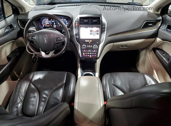 5LMCJ3D90KUL21772 2019 LINCOLN MKC Синий Вид панели приборов