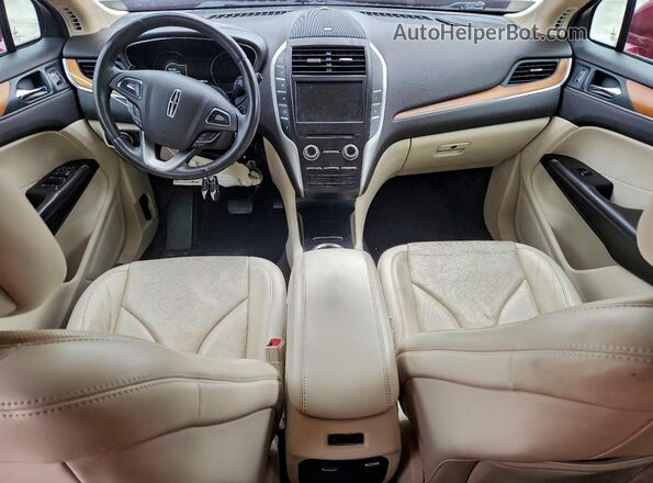 5LMCJ3D99GUJ27099 2016 LINCOLN MKC Темно-бордовый Вид панели приборов