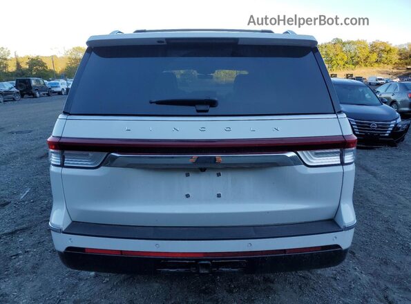 5LMJJ2LGXPEL09907 2023 LINCOLN NAVIGATOR Белый Вид сзади