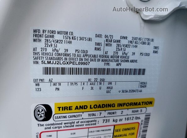 5LMJJ2LGXPEL09907 2023 LINCOLN NAVIGATOR Белый Вид наклейки с VIN-кодом