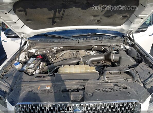 5LMJJ2LT6KEL04029 2019 LINCOLN NAVIGATOR White Widok z tyłu
