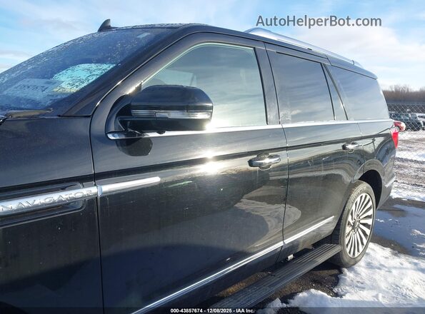 5LMJJ2LT7JEL21095 2018 LINCOLN NAVIGATOR Черный Панорамный вид салона 360°