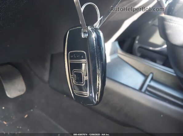 5LMJJ2LT7JEL21095 2018 LINCOLN NAVIGATOR Черный Вид панели приборов